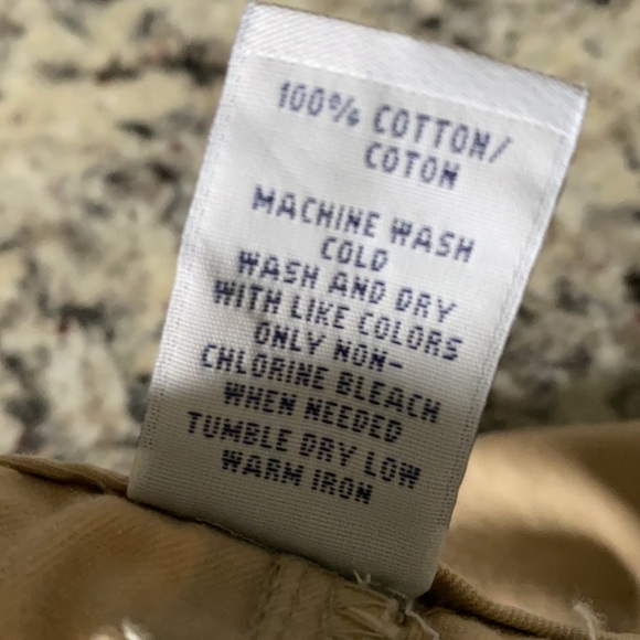 Gap Favorite Khaki Shorts Size 6 - Picture 4 of 4